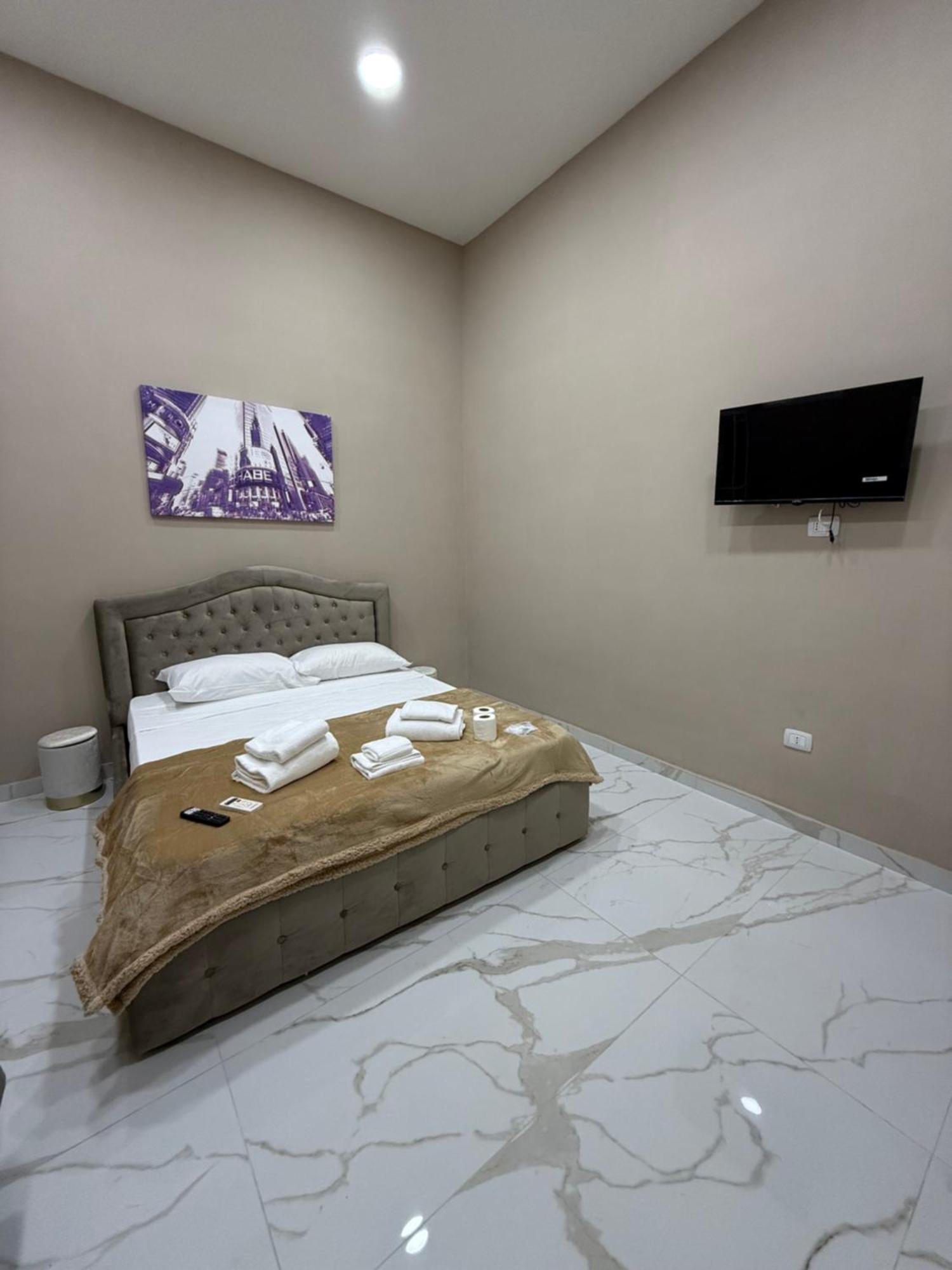 Ferienwohnung Valentino Caracciolo 105 Neapel Exterior foto