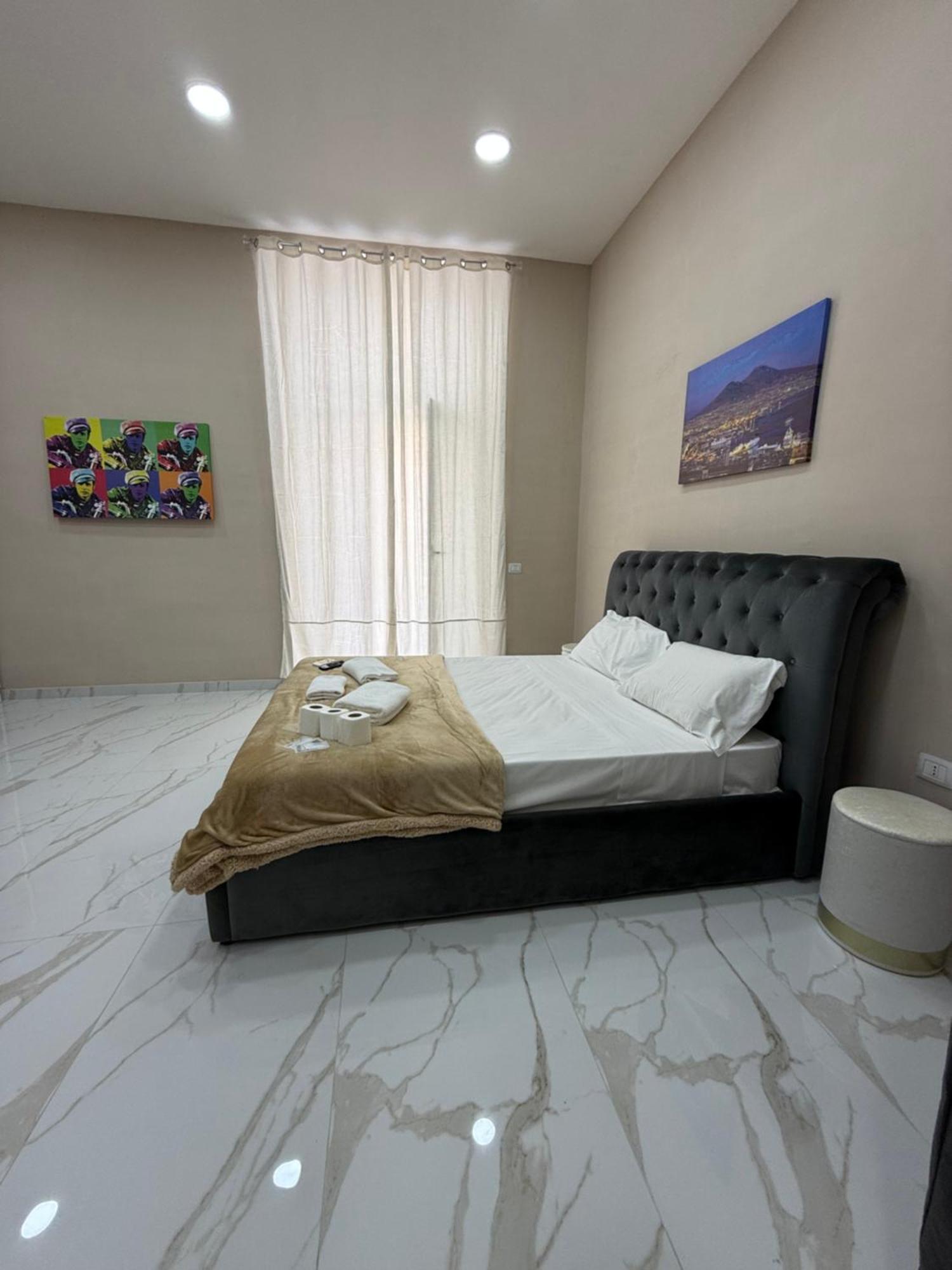 Ferienwohnung Valentino Caracciolo 105 Neapel Exterior foto