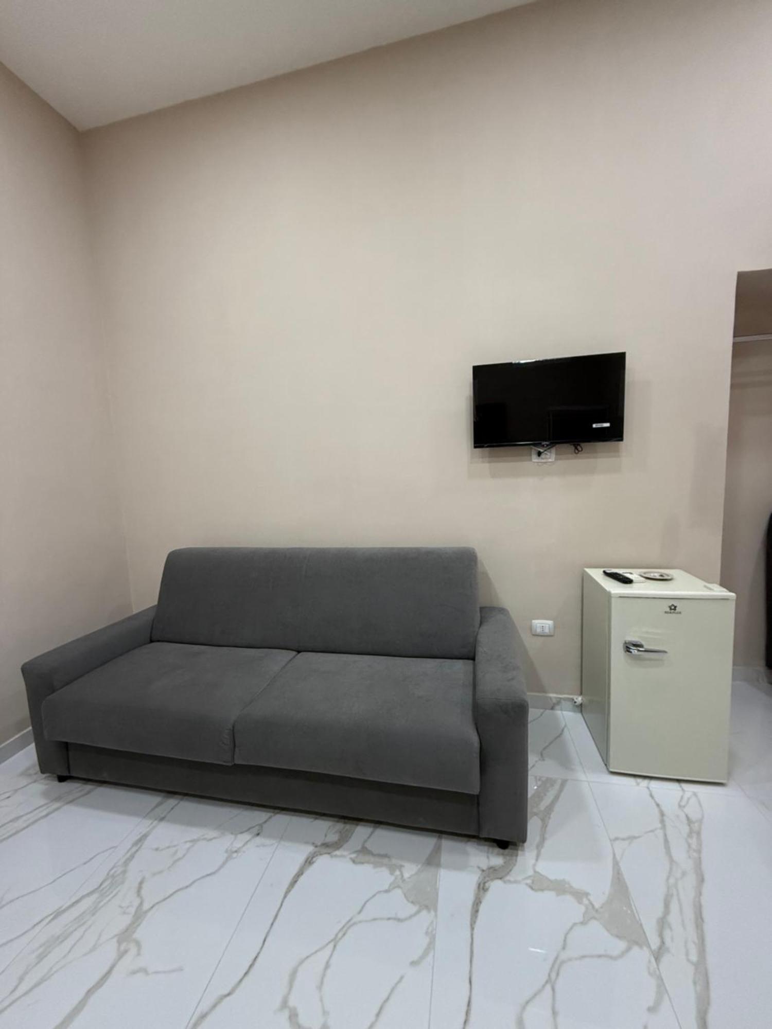 Ferienwohnung Valentino Caracciolo 105 Neapel Exterior foto
