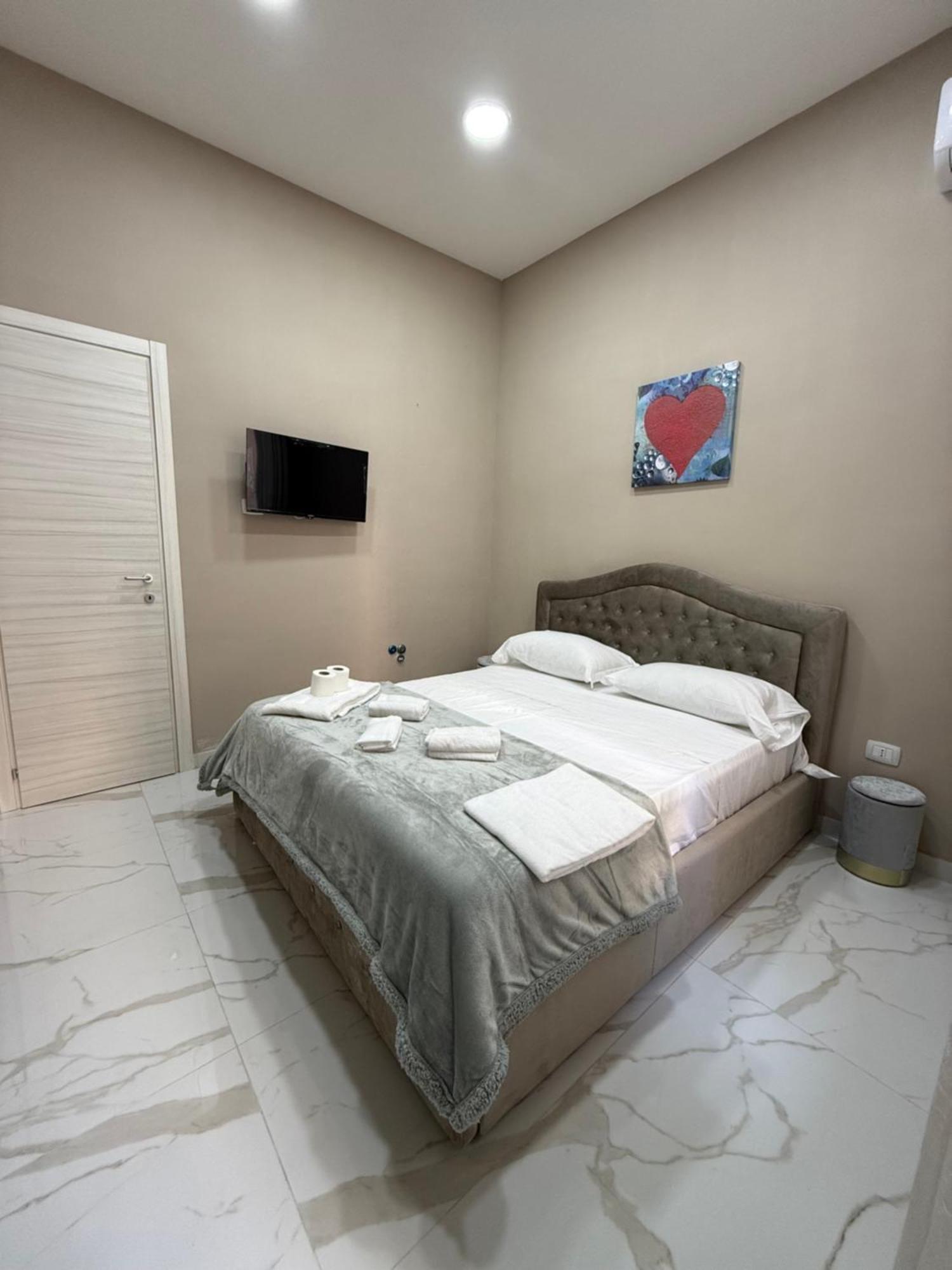 Ferienwohnung Valentino Caracciolo 105 Neapel Exterior foto