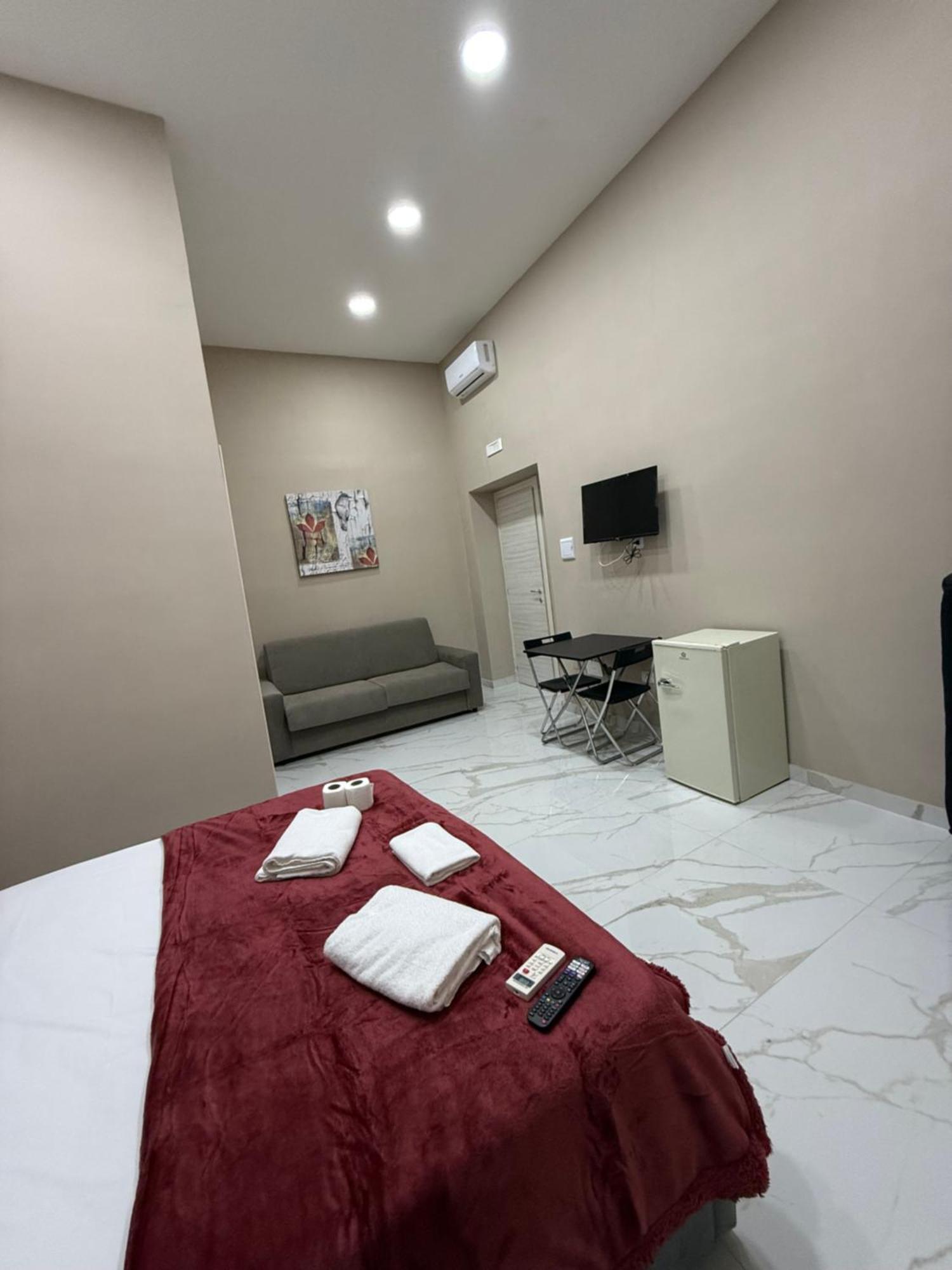 Ferienwohnung Valentino Caracciolo 105 Neapel Exterior foto