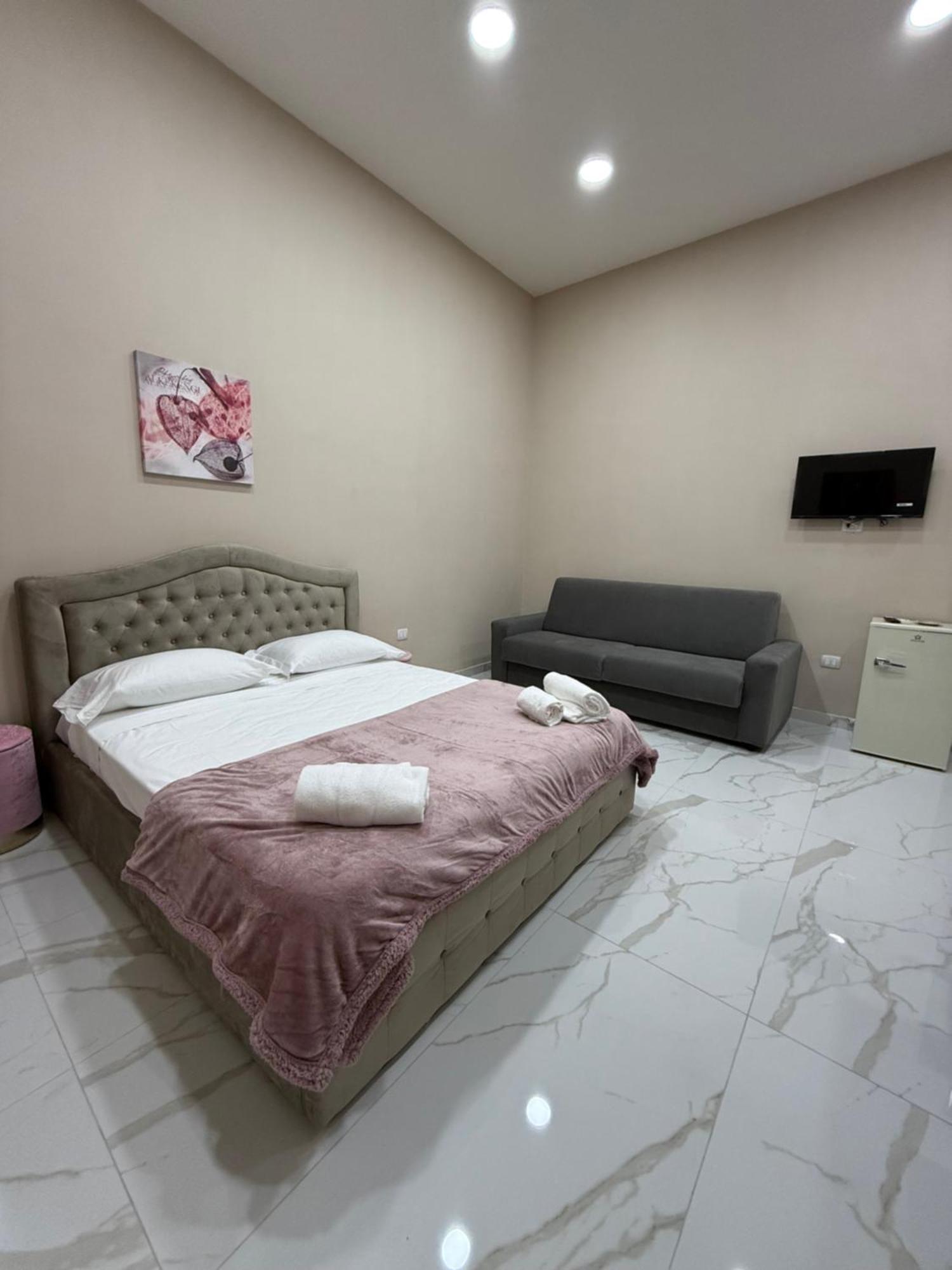 Ferienwohnung Valentino Caracciolo 105 Neapel Exterior foto